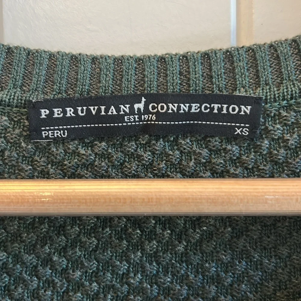 Peruvian Connection Sweater - Picture 2 of 7